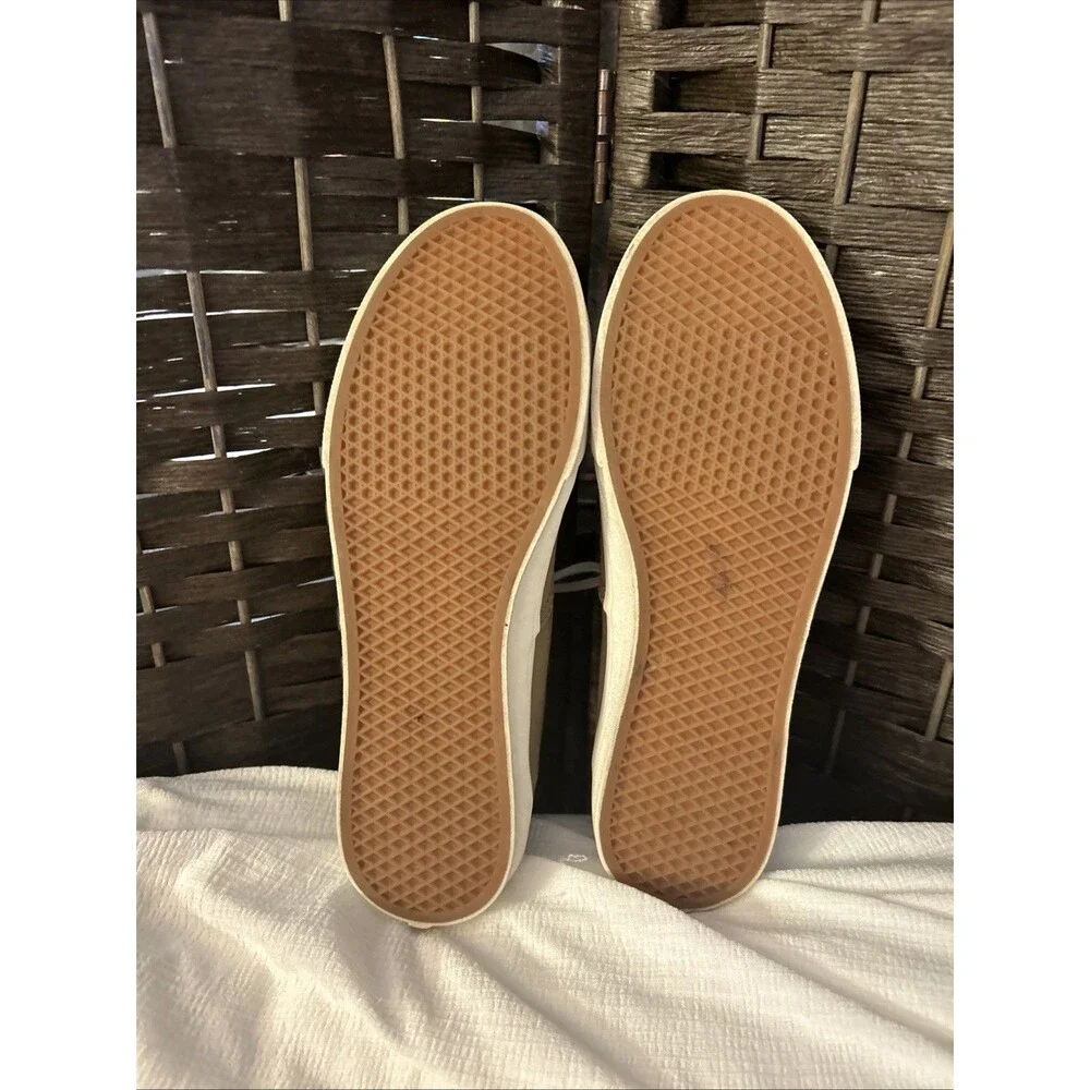 Van's Authentic Classic Tan Sneaker's Unisex Canvas Shoes Men's 6.5/Women's 8